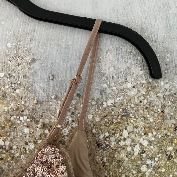 Heartloom Jovie Sequin Cami (NWT) - Picture 11 of 15